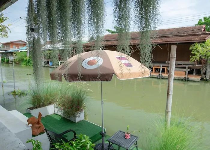 Reuan Vilawan 3*