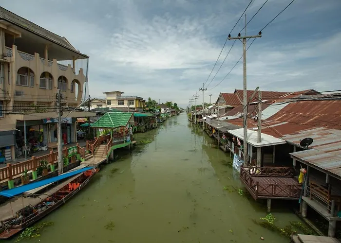 บ้านพัก Reuan Vilawan