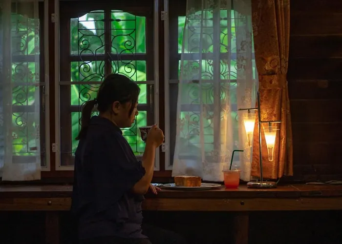 บ้านพัก Reuan Vilawan 3*