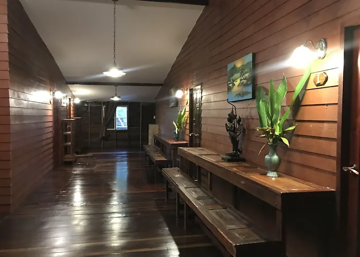 บ้านพัก Reuan Vilawan 3*